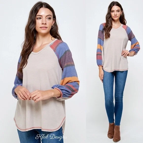 LAST 1! V Neck Slub Brush Stripe Contrast Top! - Picture 2 of 4